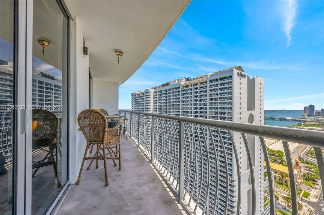 En Venta: $329,000 (1 camas, 1 baños, 821 Pies cuadrados)