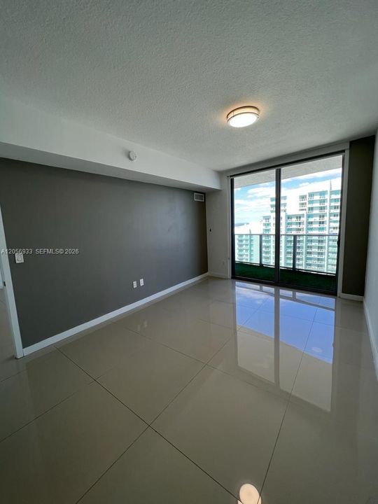 For Rent: $6,500 (2 beds, 2 baths, 1390 Square Feet)