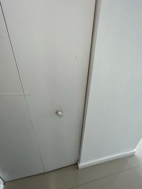 For Rent: $6,500 (2 beds, 2 baths, 1390 Square Feet)