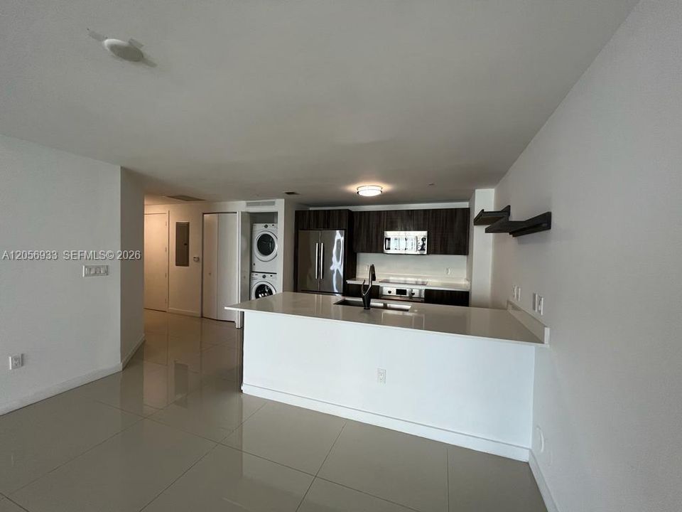 For Rent: $6,500 (2 beds, 2 baths, 1390 Square Feet)