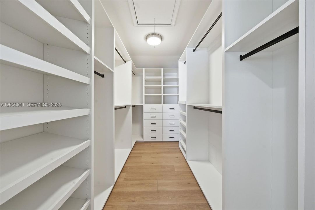 На продажу: $1,050,000 (4 спален, 3 ванн, 2830 Квадратных фут)