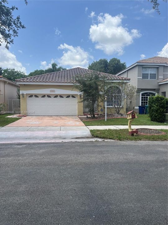 En Venta: $599,999 (3 camas, 2 baños, 1567 Pies cuadrados)