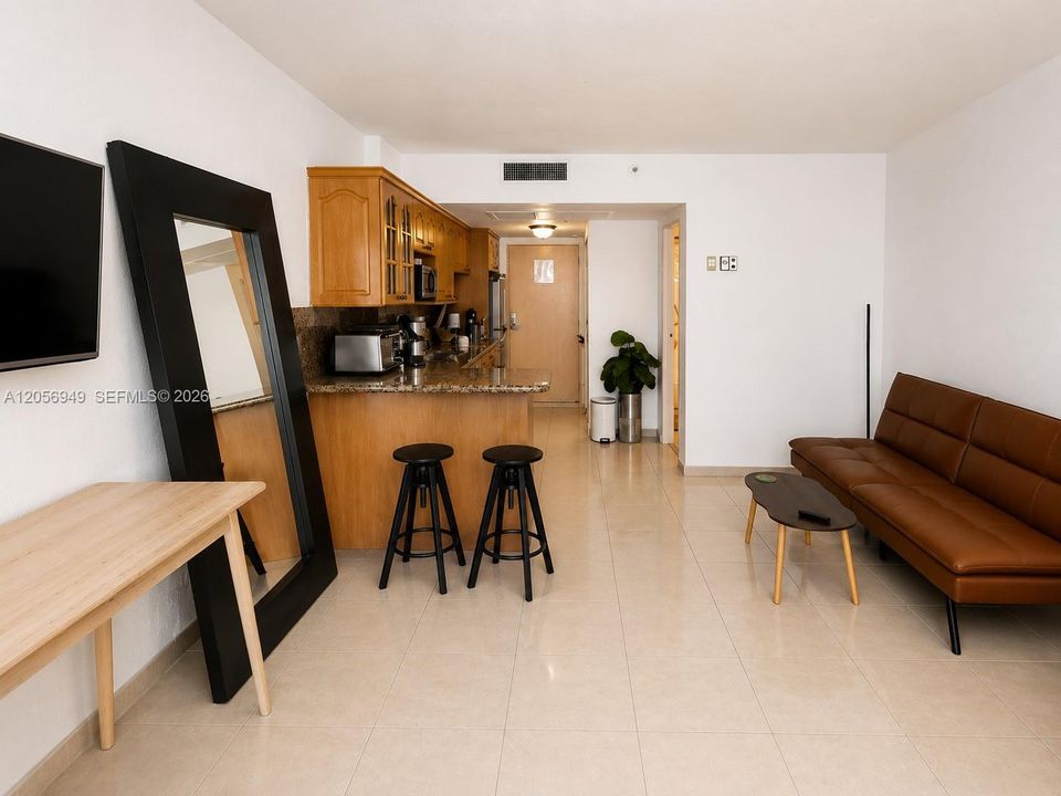 На продажу: $135,000 (0 спален, 1 ванн, 360 Квадратных фут)