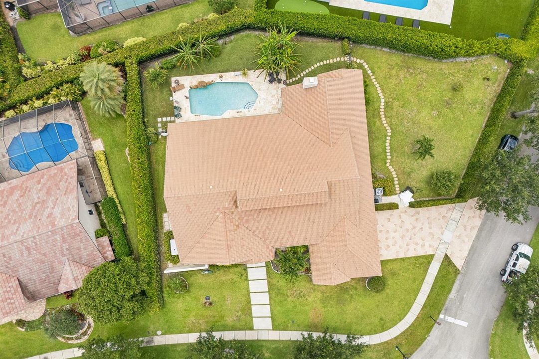 50-web-or-mls-Equestrian Dr-S1707-050
