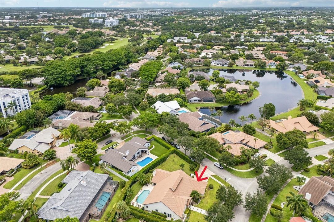 54-web-or-mls-Equestrian Dr-S1707-054