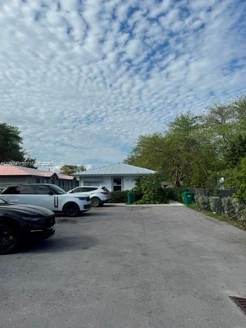 En Venta: $899,999 (0 camas, 0 baños, 2340 Pies cuadrados)