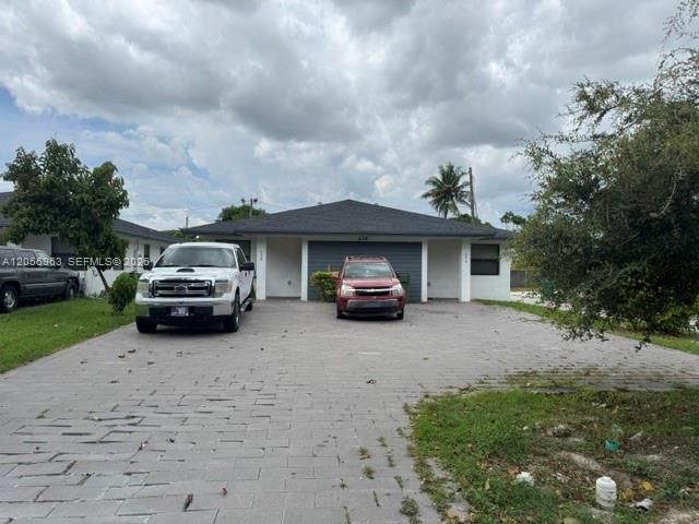 En Venta: $699,999 (0 camas, 0 baños, 2494 Pies cuadrados)