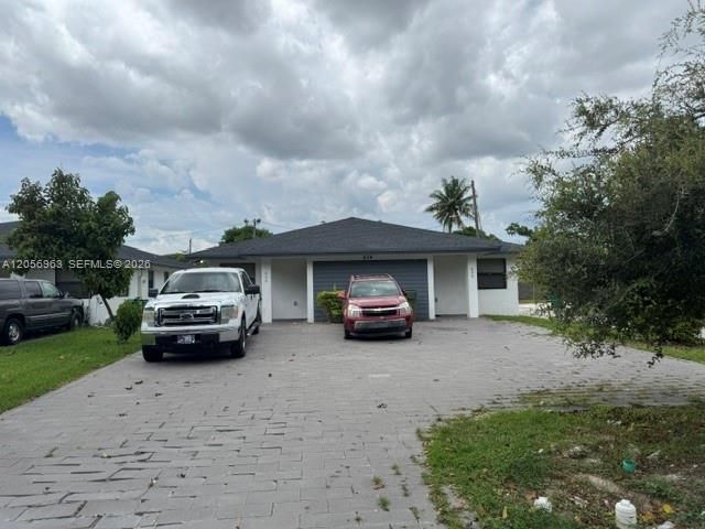 En Venta: $699,999 (0 camas, 0 baños, 2494 Pies cuadrados)