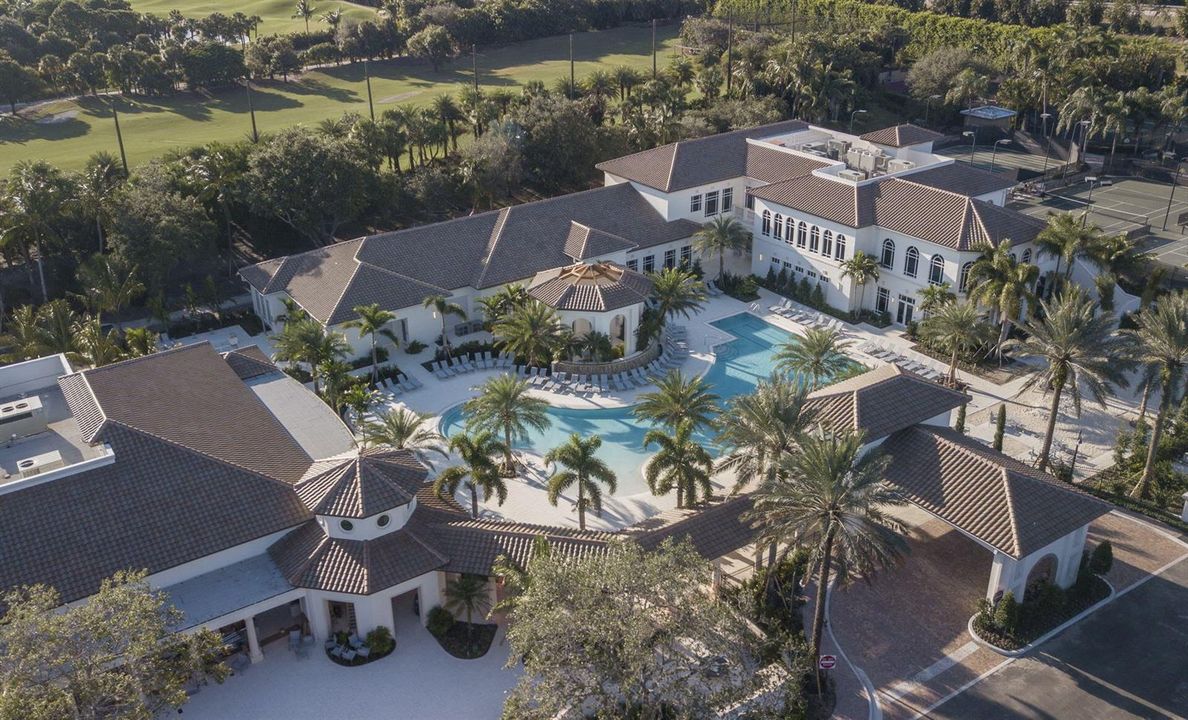 125-web-or-mls-Lifestyle Complex Aerial