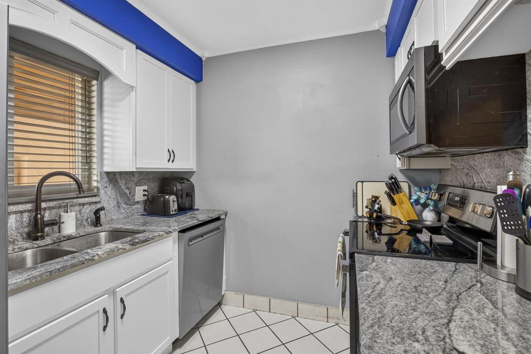 11-web-or-mls-BS1A1391