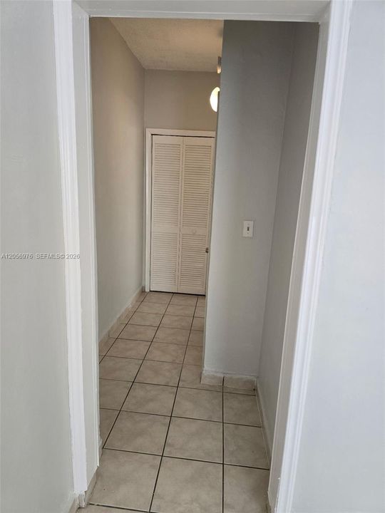 В аренду: $1,775 (1 спален, 1 ванн, 470 Квадратных фут)