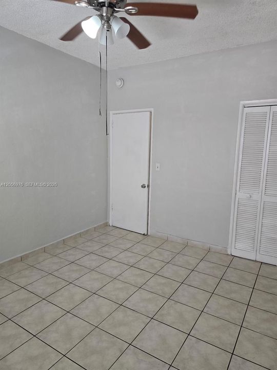 В аренду: $1,775 (1 спален, 1 ванн, 470 Квадратных фут)