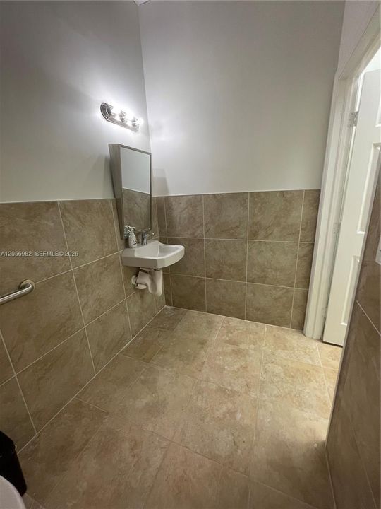 В аренду: $2,600 (0 спален, 0 ванн, 0 Квадратных фут)