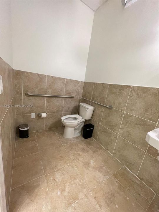 В аренду: $2,600 (0 спален, 0 ванн, 0 Квадратных фут)