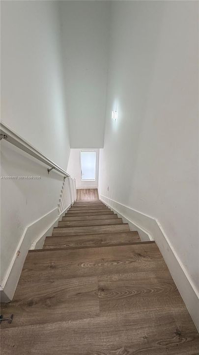 For Sale: $465,000 (3 beds, 2 baths, 1504 Square Feet)