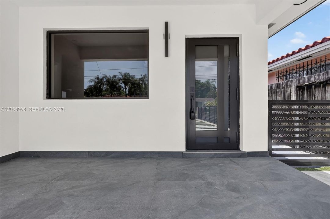 На продажу: $960,000 (5 спален, 3 ванн, 2442 Квадратных фут)