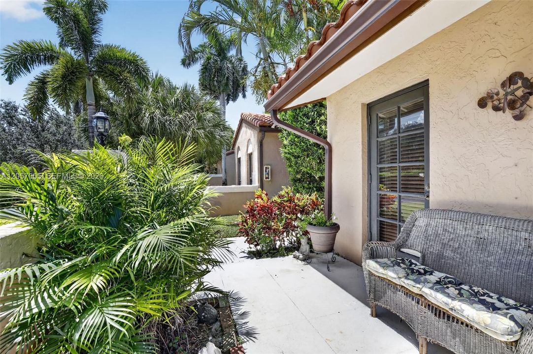 En Venta: $364,900 (2 camas, 2 baños, 1891 Pies cuadrados)
