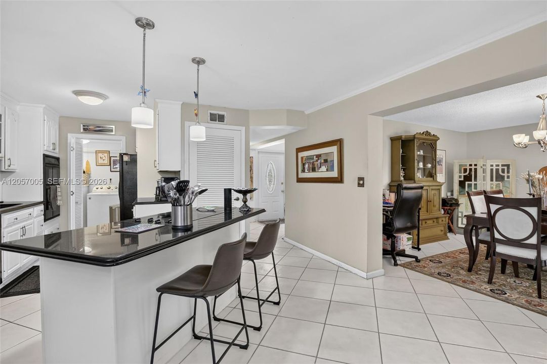 En Venta: $364,900 (2 camas, 2 baños, 1891 Pies cuadrados)