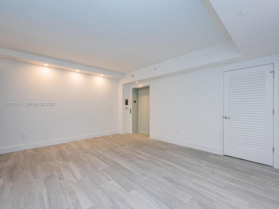 For Rent: $9,600 (3 beds, 3 baths, 1753 Square Feet)