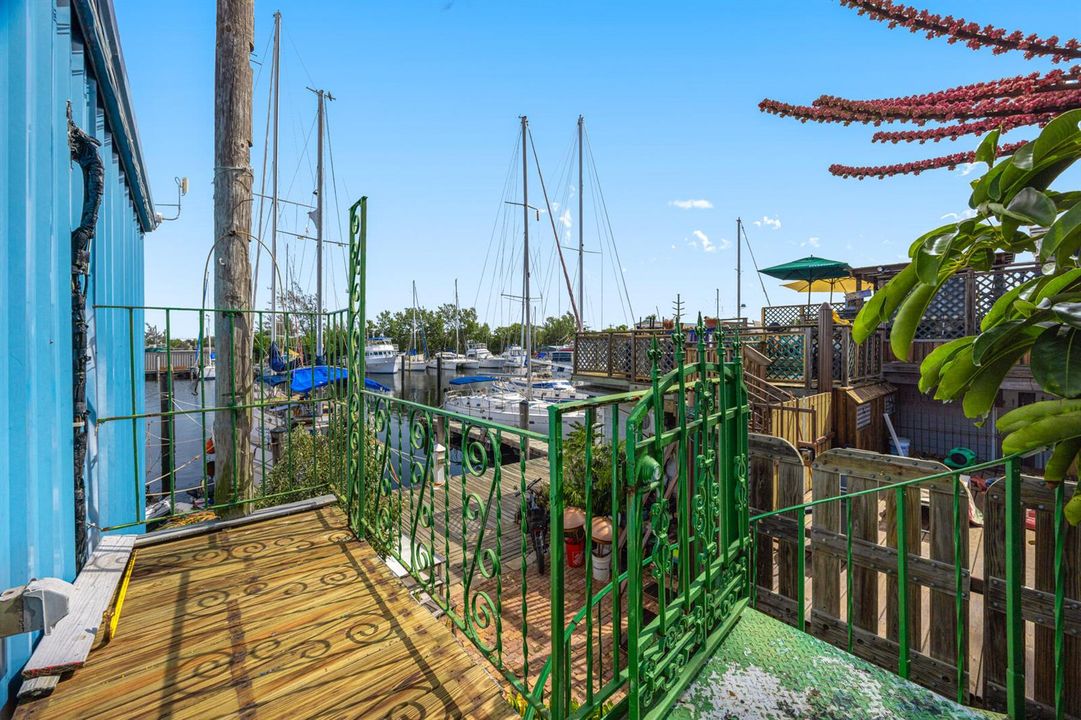 6810 Front St_1oakstudios_20