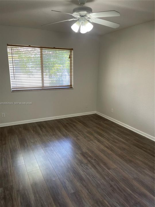 For Rent: $3,200 (3 beds, 2 baths, 1684 Square Feet)