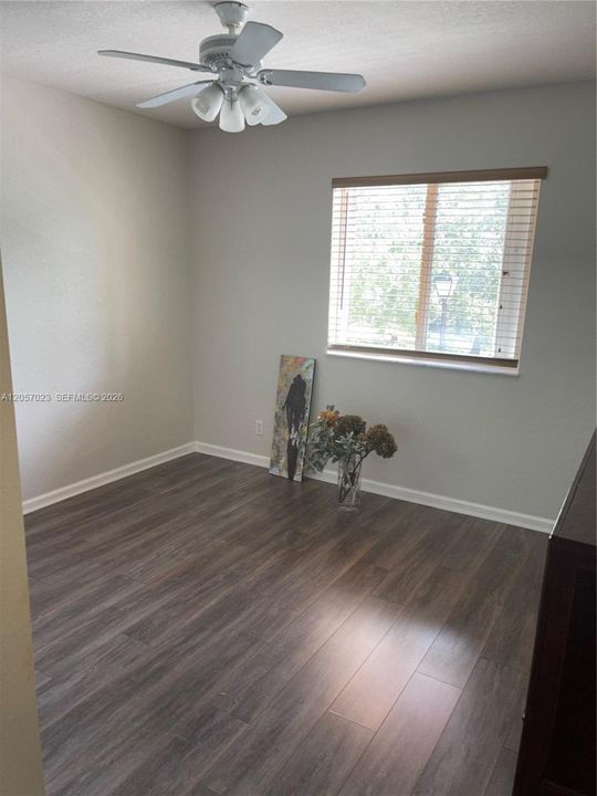For Rent: $3,200 (3 beds, 2 baths, 1684 Square Feet)