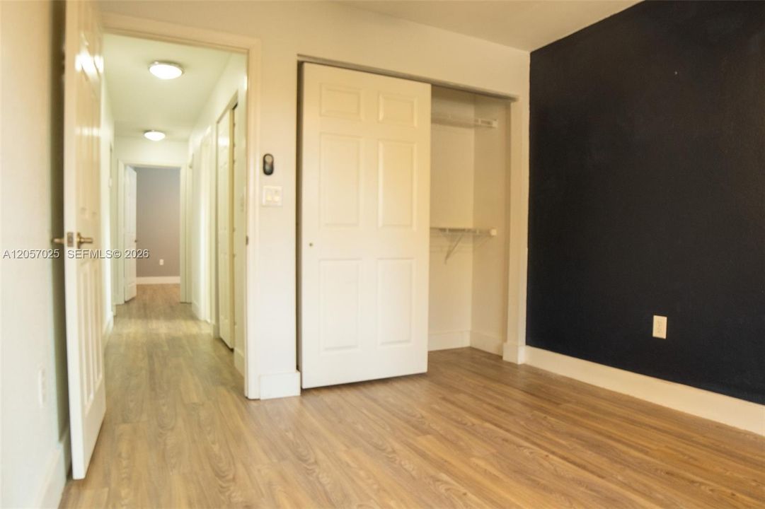 В аренду: $4,200 (3 спален, 2 ванн, 1615 Квадратных фут)