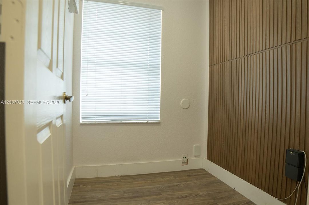 В аренду: $4,200 (3 спален, 2 ванн, 1615 Квадратных фут)