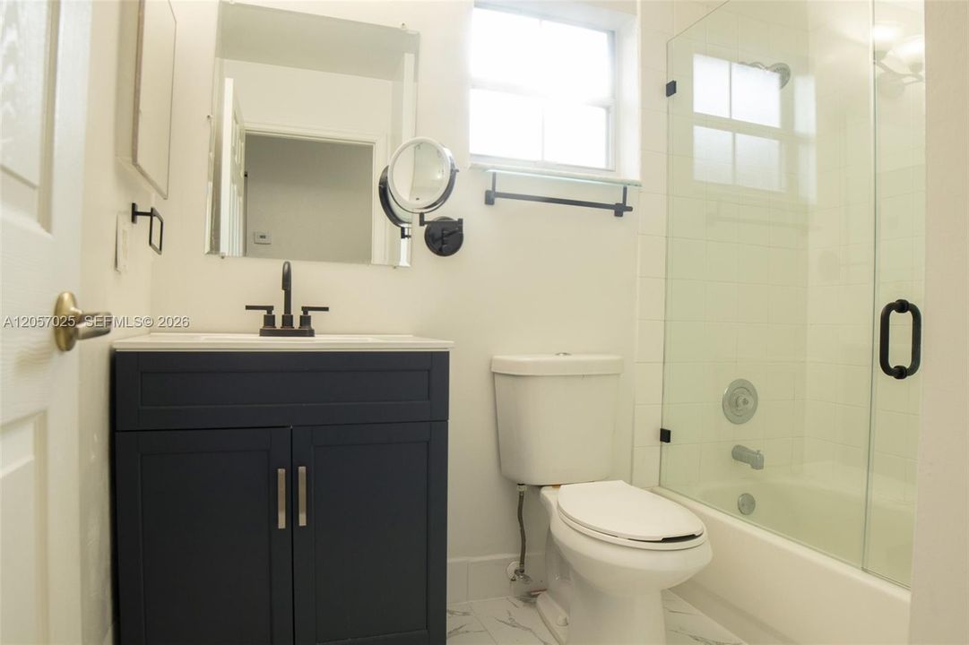 В аренду: $4,200 (3 спален, 2 ванн, 1615 Квадратных фут)