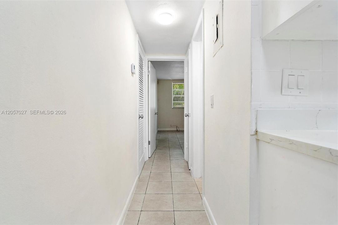 В аренду: $1,660 (1 спален, 1 ванн, 650 Квадратных фут)