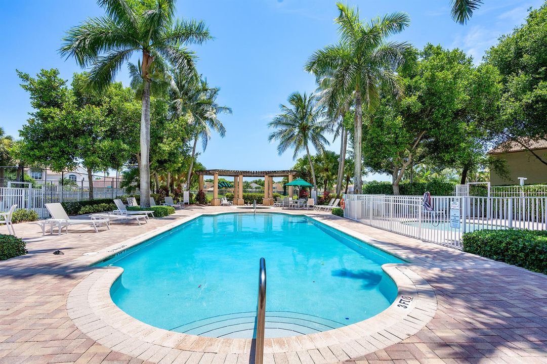 Community pool