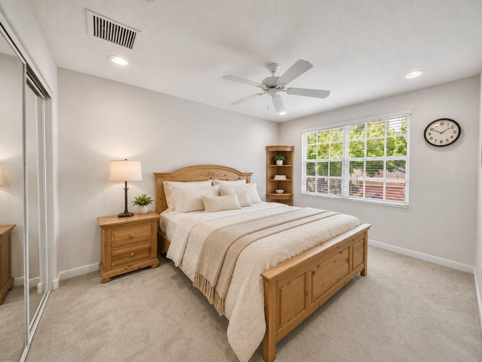 Guest bedroom