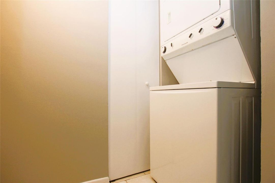 Washer & Dryer in Unit