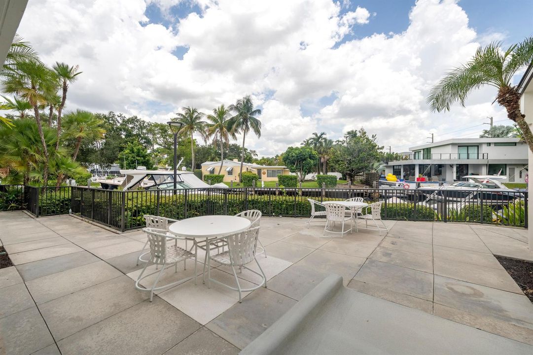 RIVER REACH COMMUNITY CENTER PATIO 1