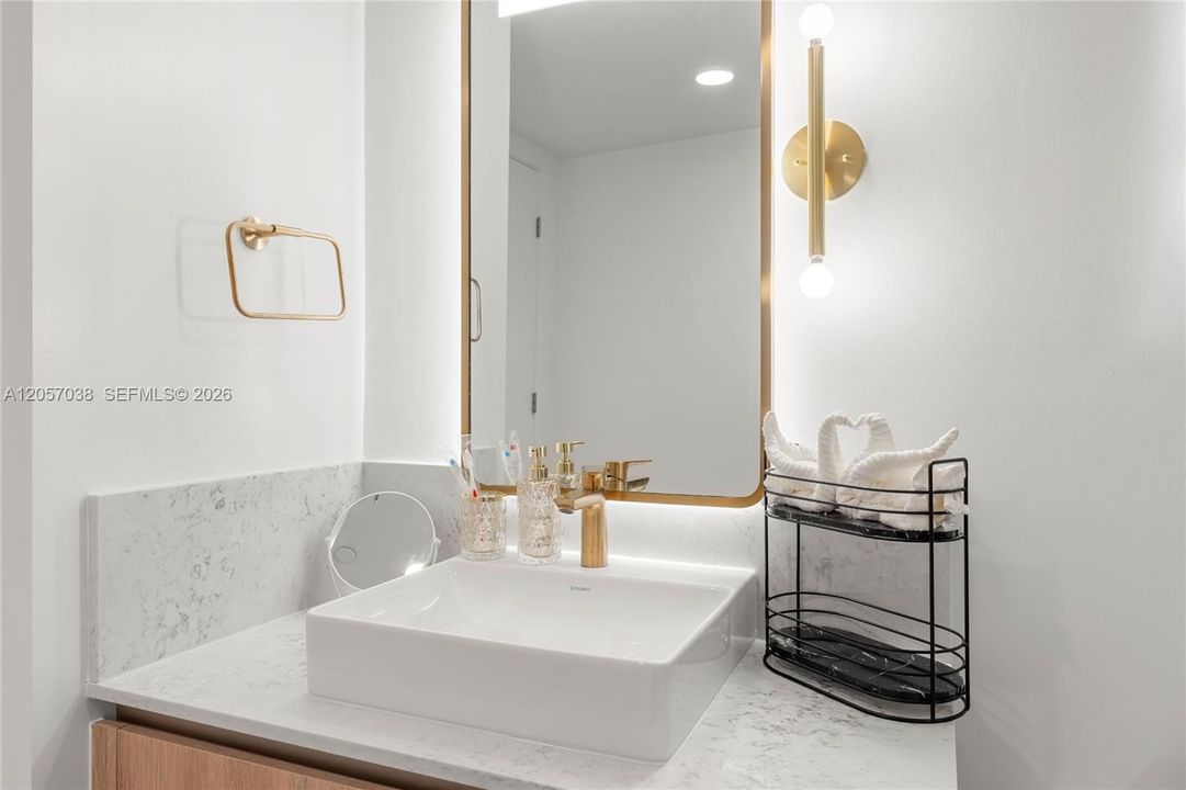 For Rent: $4,500 (1 beds, 1 baths, 588 Square Feet)