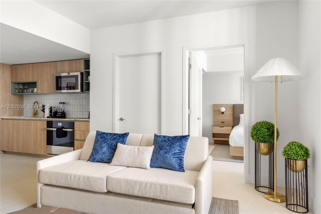 For Rent: $4,500 (1 beds, 1 baths, 588 Square Feet)
