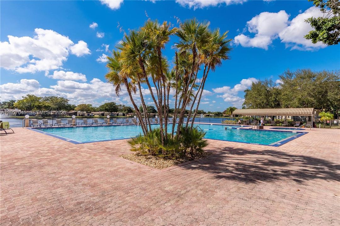 COMMUNITY POOL