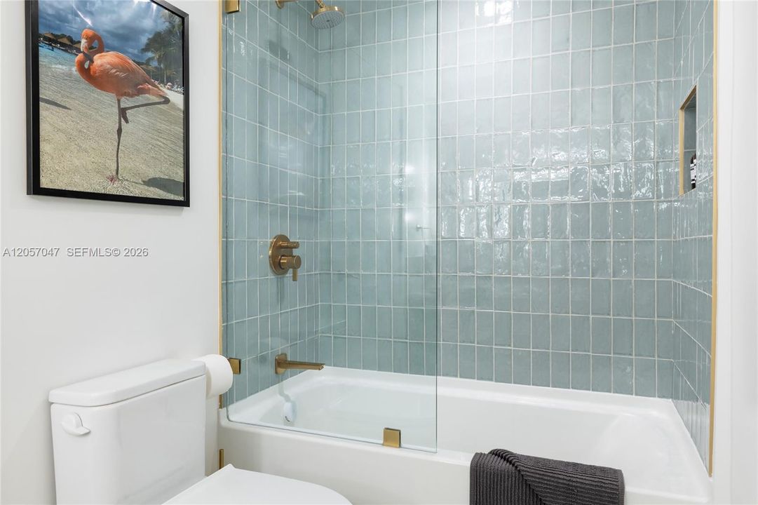 В аренду: $4,500 (1 спален, 1 ванн, 478 Квадратных фут)