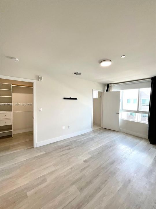 En Venta: $459,000 (2 camas, 2 baños, 1392 Pies cuadrados)