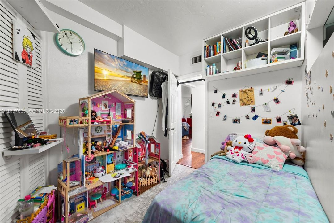 En Venta: $209,000 (2 camas, 2 baños, 935 Pies cuadrados)