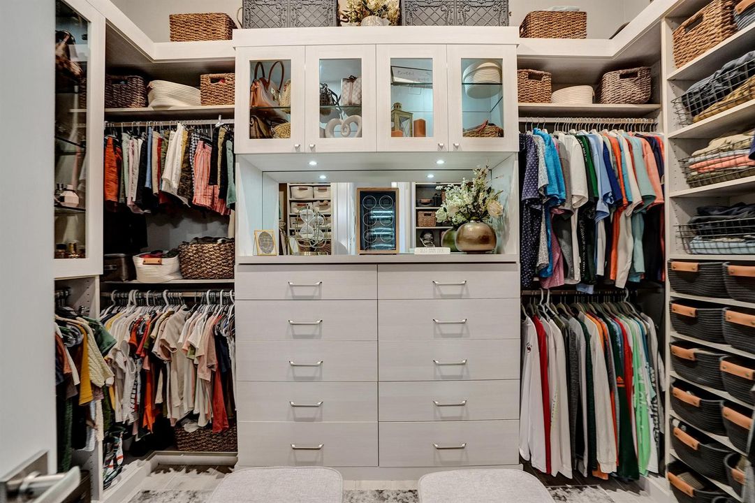 Walk In Closet