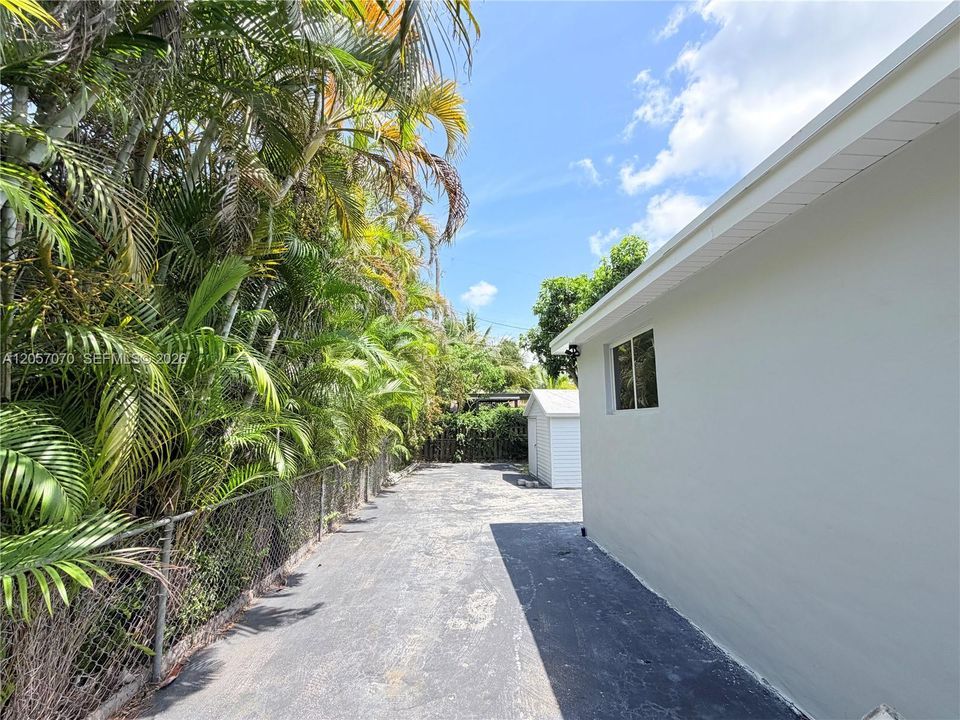 En Venta: $685,000 (3 camas, 2 baños, 1150 Pies cuadrados)