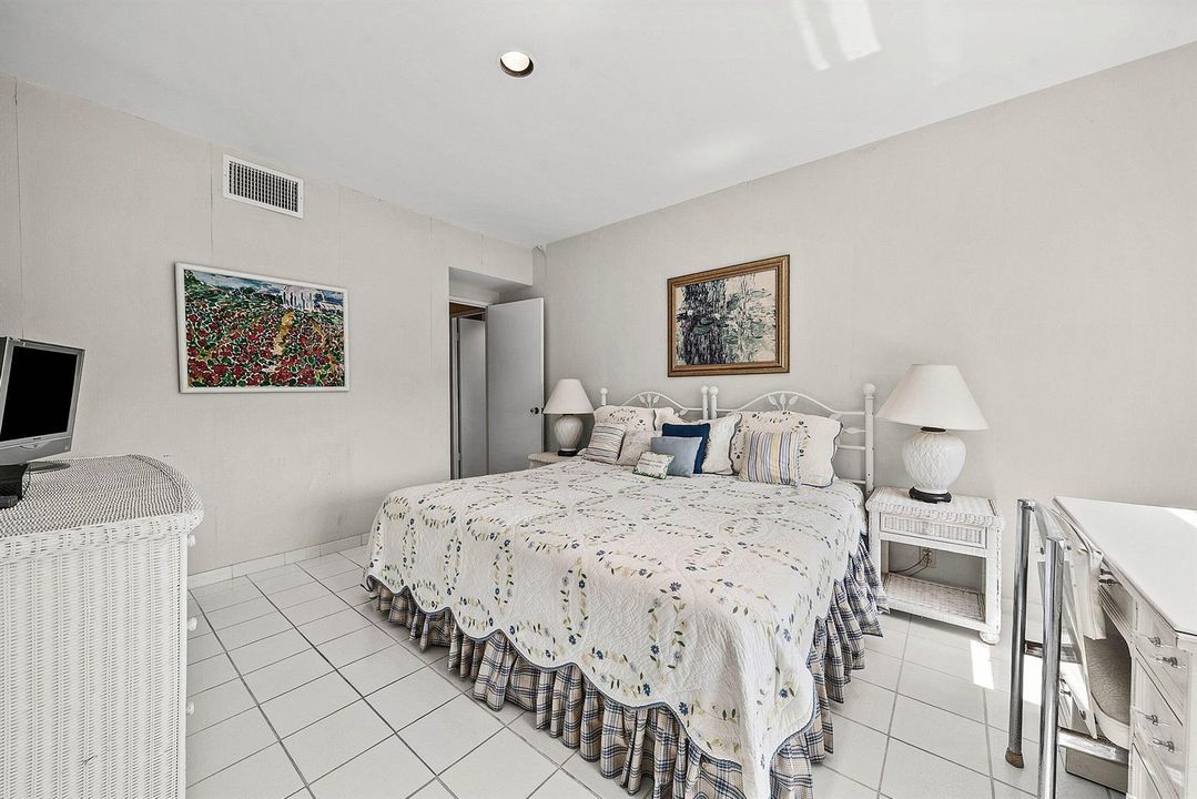 020-44CocoanutRow-PalmBeach-FL-33480-SMA