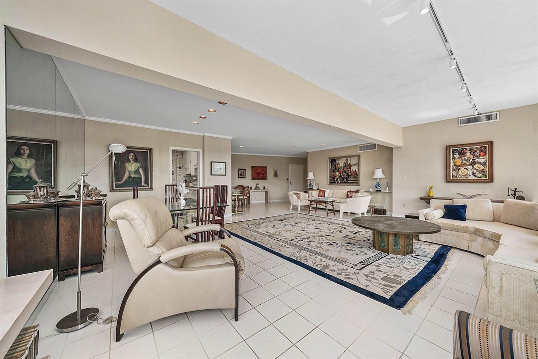 013-44CocoanutRow-PalmBeach-FL-33480-SMA