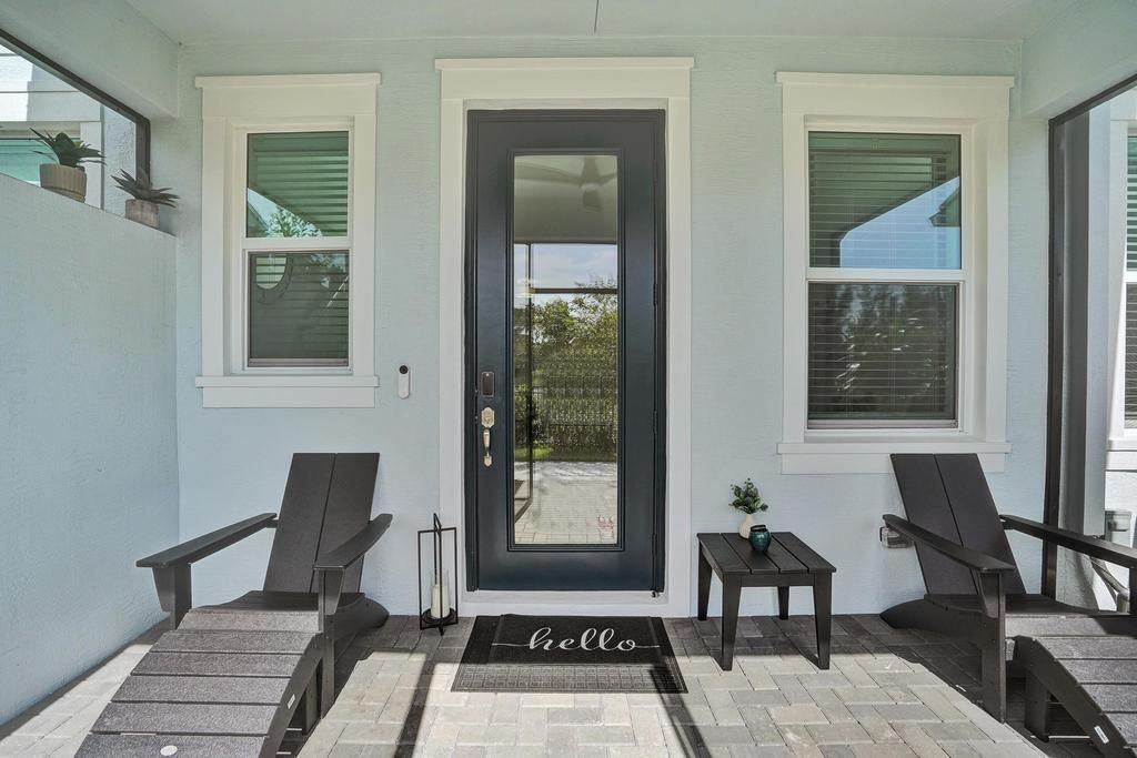 Front Entry & Patio 2