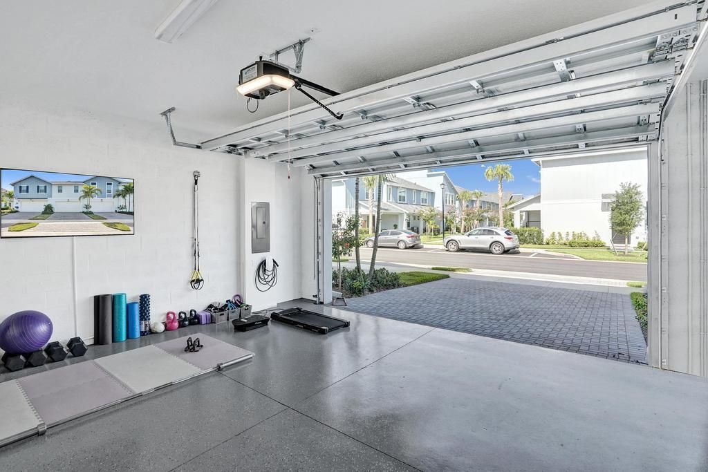 Garage 1