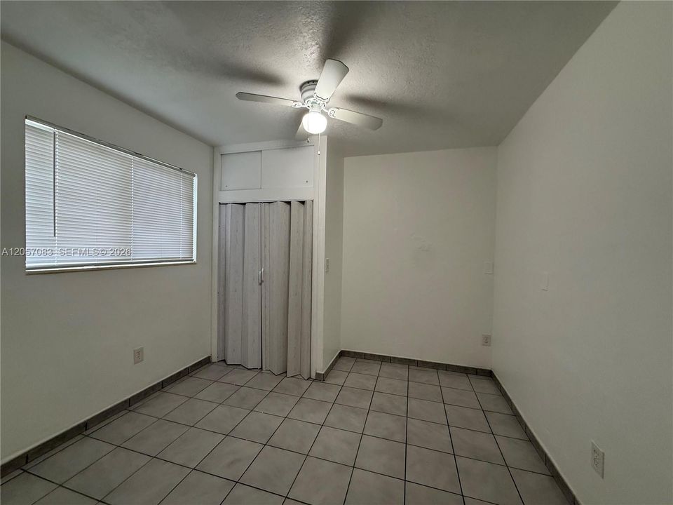 For Rent: $2,550 (2 beds, 1 baths, 2152 Square Feet)