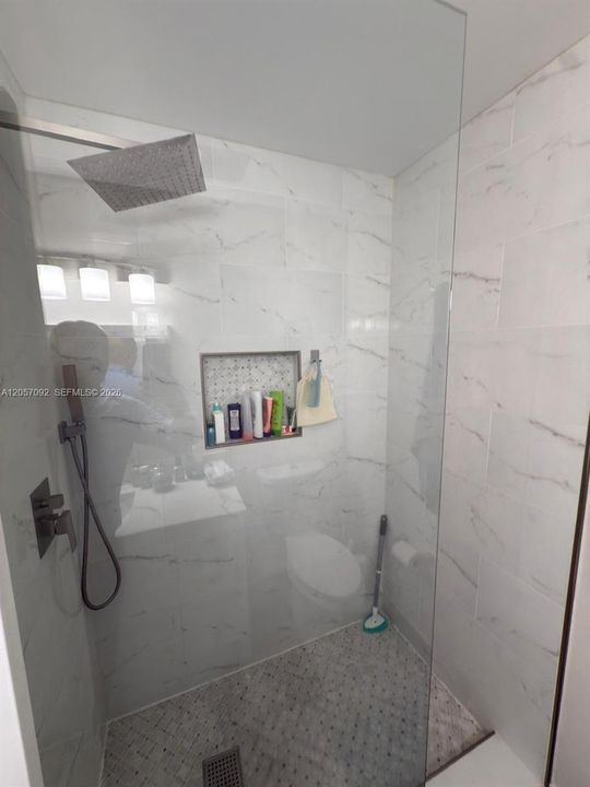 В аренду: $2,999 (4 спален, 3 ванн, 1386 Квадратных фут)