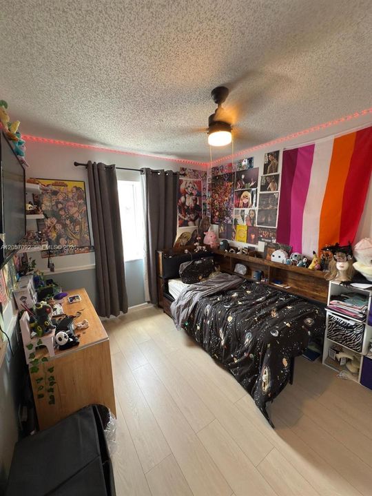 В аренду: $2,999 (4 спален, 3 ванн, 1386 Квадратных фут)