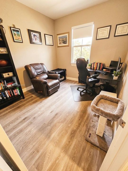 En Venta: $475,000 (3 camas, 2 baños, 1695 Pies cuadrados)